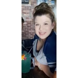 Meet your Posher, Venessa